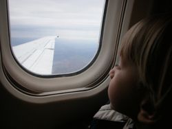 ทำไมต้องเปิดหน้าต่างทุกครั้งที่เครื่องบินขึ้น-ลง