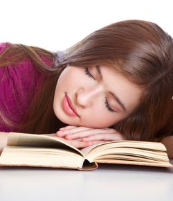 อ่าน-เขียน ก่อนนอนช่วยหลับสบาย