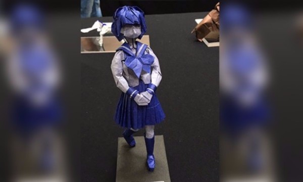 สุดทึ่ง! นักศึกษาม.โตเกียวพับตุ๊กตาเด็กหญิงด้วยกระดาษแค่แผ่นเดียว!