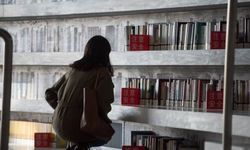 "ห้องสมุดเทียนจิน" ที่แท้สวยด้วยหนังสือเก๊
