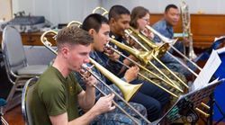 กองดุริยางค์ทหารอากาศ ซ้อมดนตรี "คุกกี้เสี่ยงทาย" สุดน่ารัก