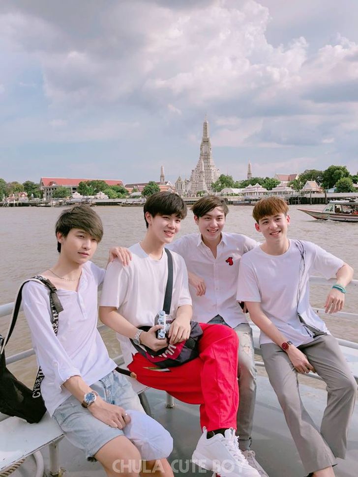 คุณหมอ Cute Boys จาก 4 รั้วมหาวิทยาลัย