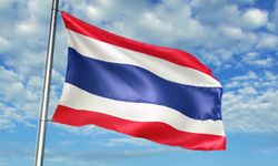 "เคารพธงชาติ" ของประเทศไทย จุดเริ่มต้น เริ่มเมื่อไหร่ มีเพราะอะไร?