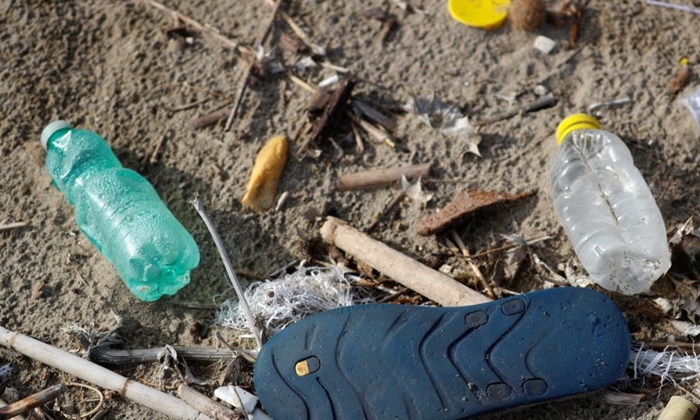 อิตาลีกู้วิกฤตขยะพลาสติกบนชายหาด 250 แห่งทั่วประเทศ