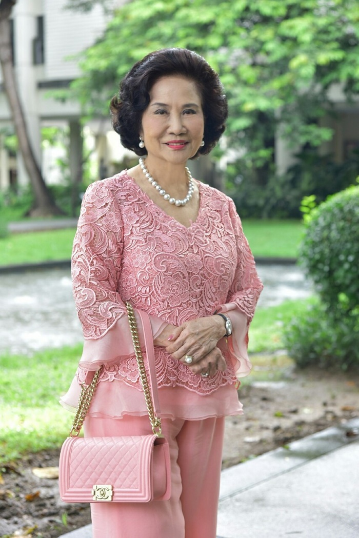 คุณสุพรรณรัศมิ์ ศิริหงษ์ บัญชี รุ่น 15 