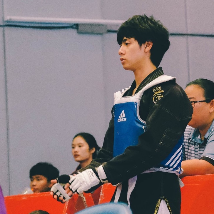 มิก วนัส