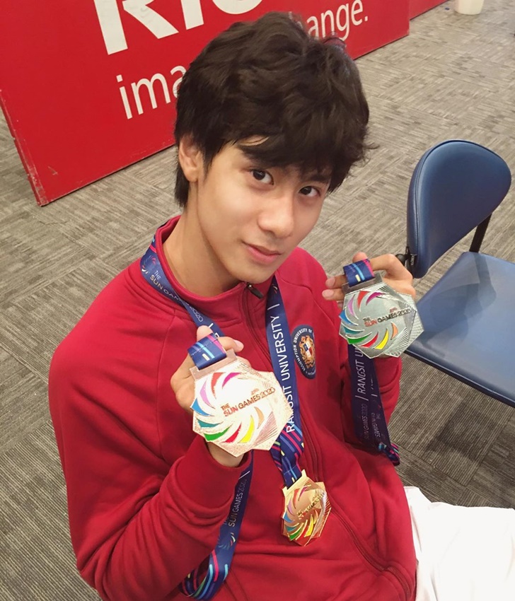 มิก วนัส