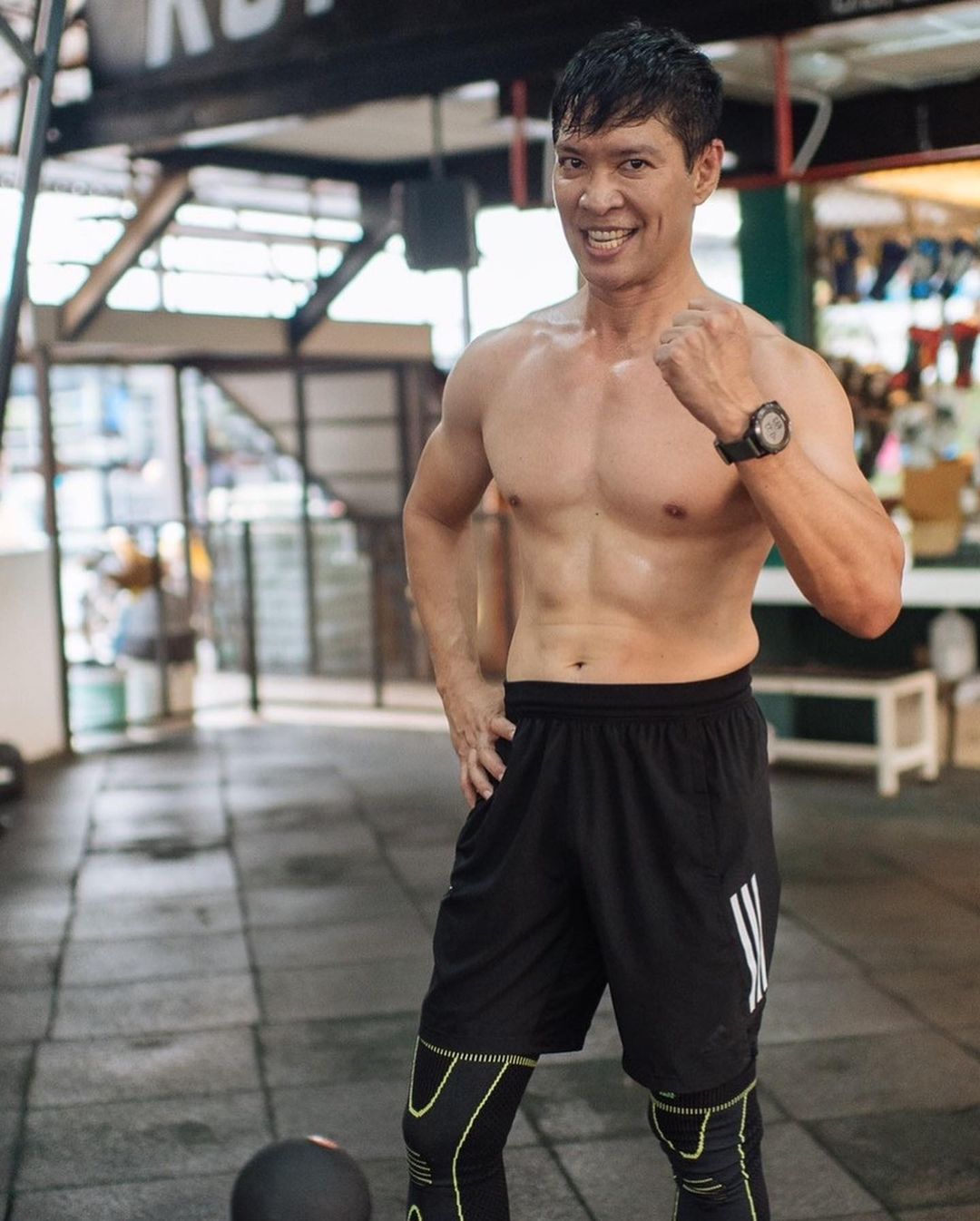 หนุ่ม คงกะพัน