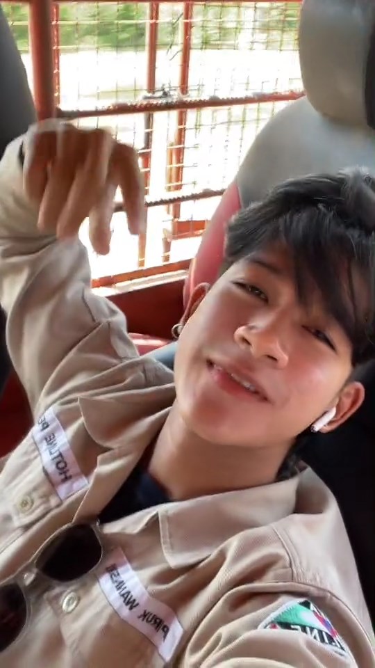 ช่างไฟหล่อบอกต่อด้วย