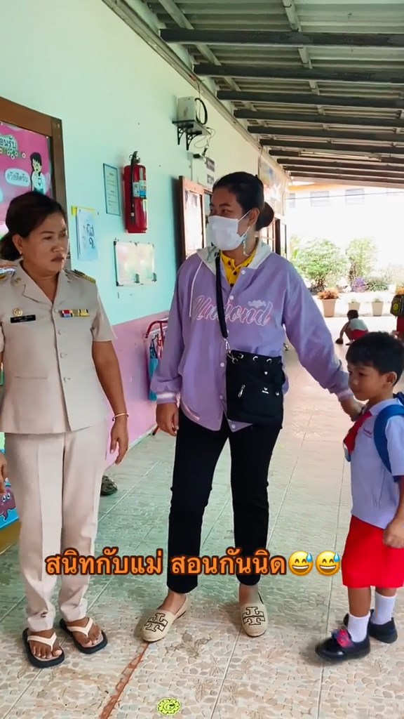 snaptik_7142422522229820699.m_3