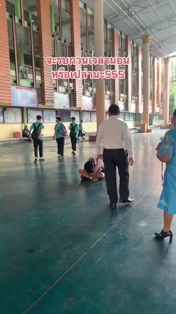 snaptik.app_72087978786916958_1