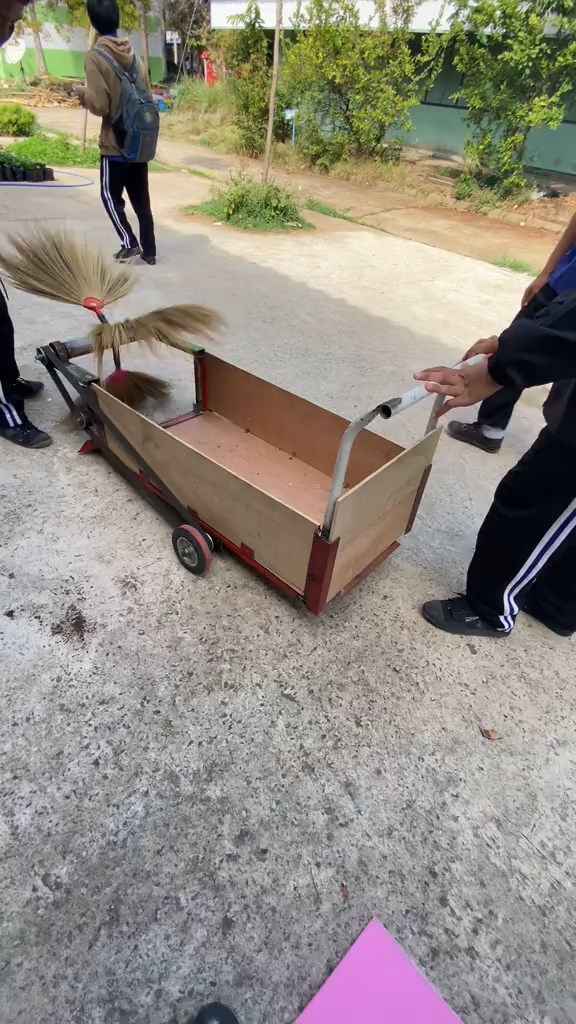 รถกวาดพื้น