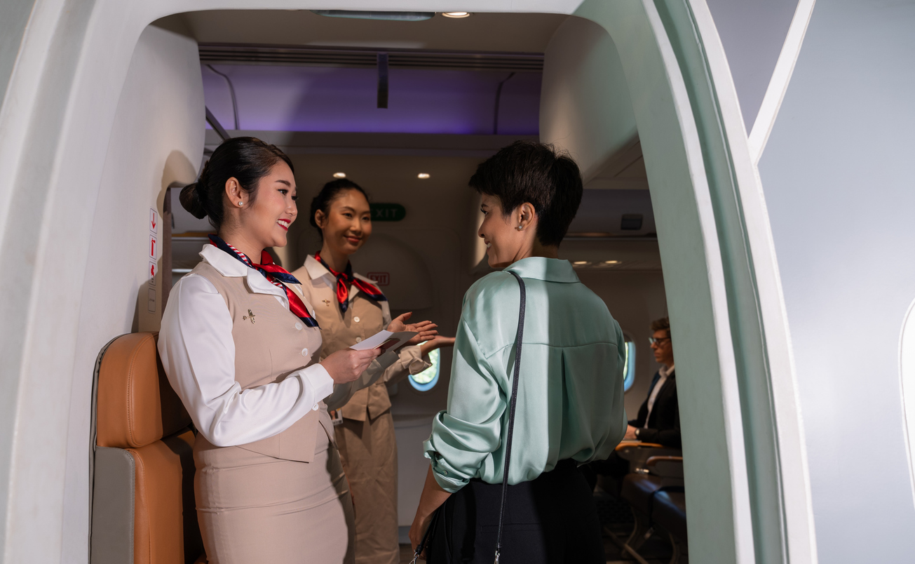 ทำไมต้องทักทายผู้โดยสารตอนขึ้นเครื่อง