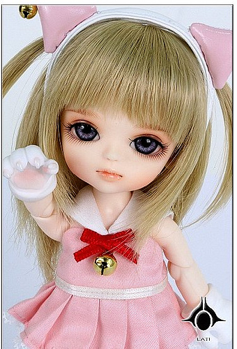 บลายธ์หลบไป... ลูมิมาแล้ววววว!