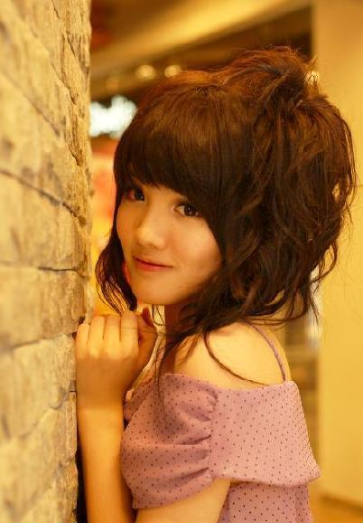 มาดูดาราทำหน้าตาแอ็บแบ๊วกันเถอะ