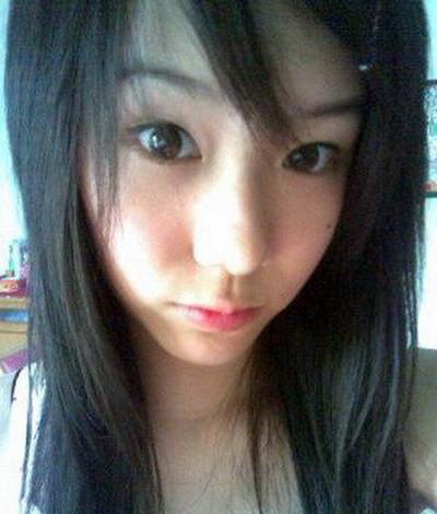 มาดูดาราทำหน้าตาแอ็บแบ๊วกันเถอะ