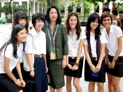 ฉีกแนว...ลูกสาวนายกฯ มะปราง เวชชาชีวะ