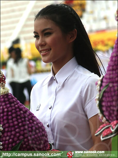 ภาพสีสัน บรรยายกาศ งานฟุตบอลประเพณี จุฬาฯ-ธรรมศาสตร์ ครั้งที่66