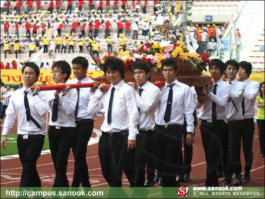 ภาพสีสัน บรรยายกาศ งานฟุตบอลประเพณี จุฬาฯ-ธรรมศาสตร์ ครั้งที่66