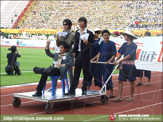 ภาพสีสัน บรรยายกาศ งานฟุตบอลประเพณี จุฬาฯ-ธรรมศาสตร์ ครั้งที่66