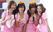 สาววัยใสร่วมกิจกรรมเก็บตัว ยูทิป เฟรชชี่ ไอดอล 2009