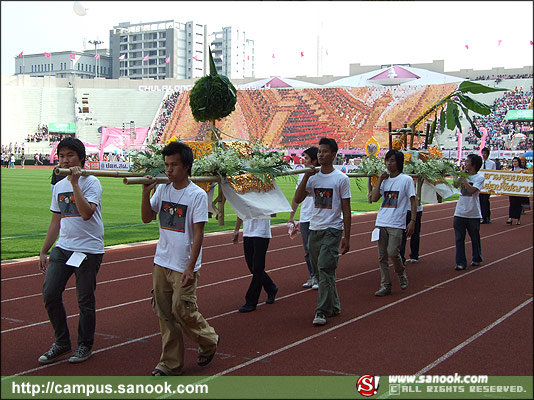 ภาพสีสัน บรรยายกาศ งานฟุตบอลประเพณี ธรรมศาสตร์-จุฬาฯ ครั้งที่65