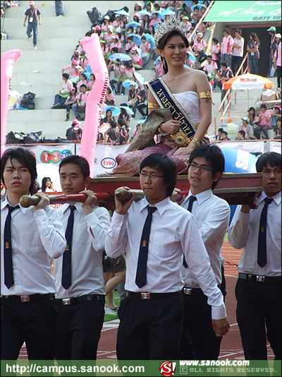 ภาพสีสัน บรรยายกาศ งานฟุตบอลประเพณี ธรรมศาสตร์-จุฬาฯ ครั้งที่65