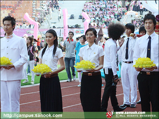 ภาพสีสัน บรรยายกาศ งานฟุตบอลประเพณี ธรรมศาสตร์-จุฬาฯ ครั้งที่65