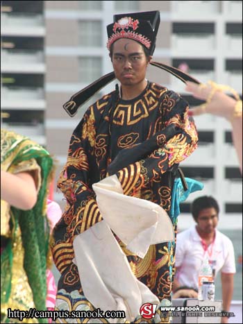 รวมภาพเด็ดงานบอลประเพณี