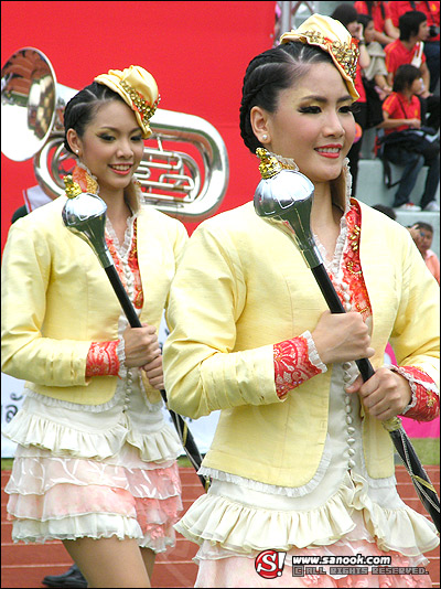 รวมภาพเด็ดงานบอลประเพณี