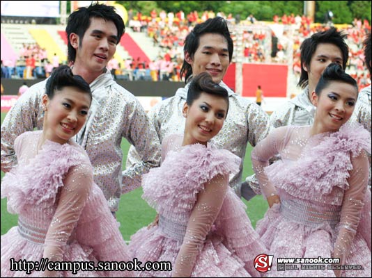 รวมภาพเด็ดงานบอลประเพณี