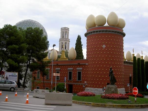 3. The Torre Galatea Figueras ( Spain )