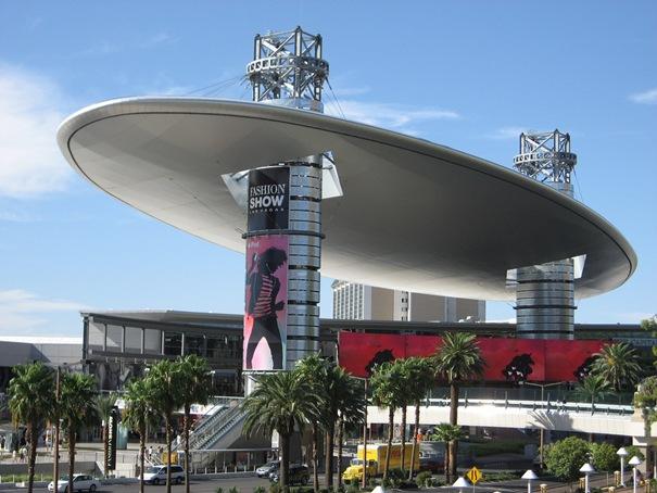 36. Fashion Show Mall ( Las Vegas , United States ) 