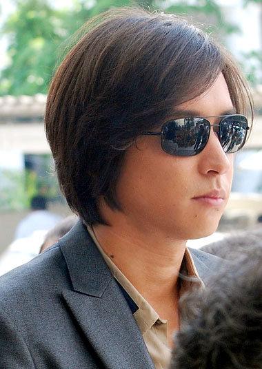 หลุยส์ สก็อต