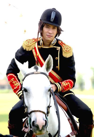 หลุยส์ สก็อต