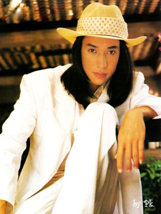 หลุยส์ สก็อต