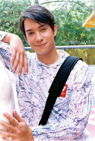 หลุยส์ สก็อต