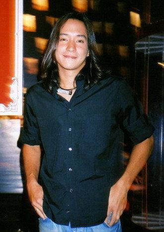 หลุยส์ สก็อต