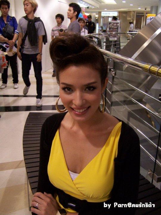 ซูซี่ สุษิรา แน่นหนา