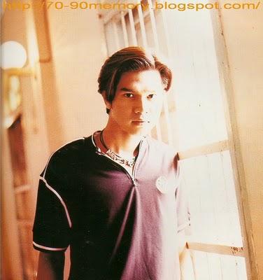 เต๋า สมชาย เข็มกลัด