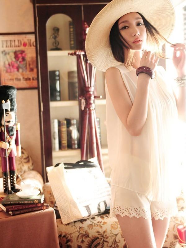 แฟชั่นเสื้อผ้า