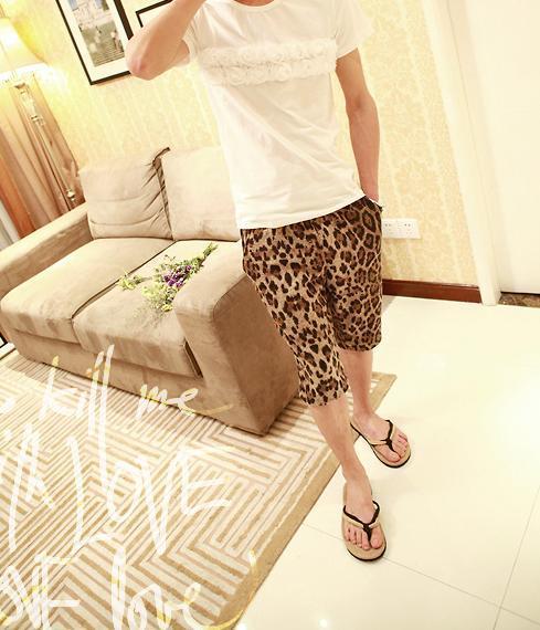 กางเกงขาสามส่วน