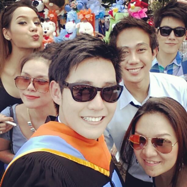 แอม ปฏิญญา รับปริญญา