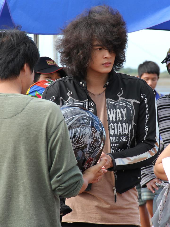เพื่อน คณิน