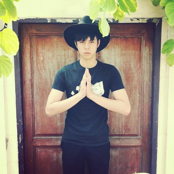 พีช พชร จิราธิวัฒน์