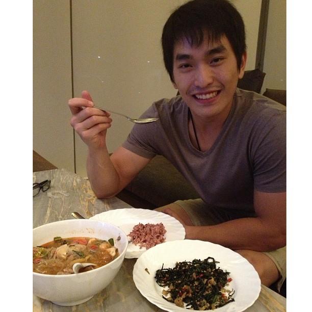 ภูผา เตชะณรงค์ 