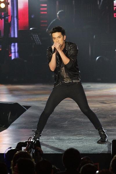 The Star 9 คอนเสิร์ตโจทย์เพลงร็อค