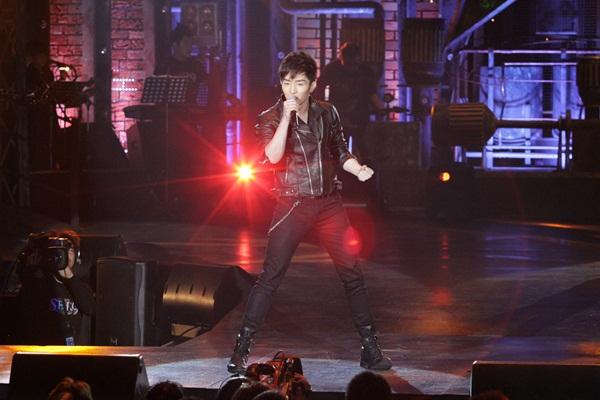 The Star 9 คอนเสิร์ตโจทย์เพลงร็อค