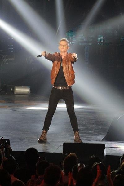 ท่าจบสุดเชยของ คริส  The Star 9