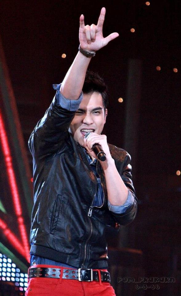 อ้น The Star 9 โชว์ลีลาเต้นกวนๆ ในเพลง 